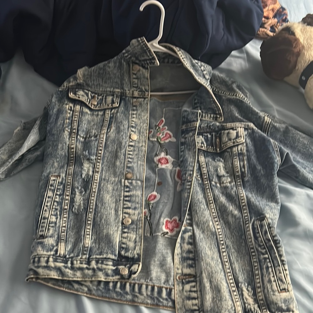 Jean jacket with design on back
